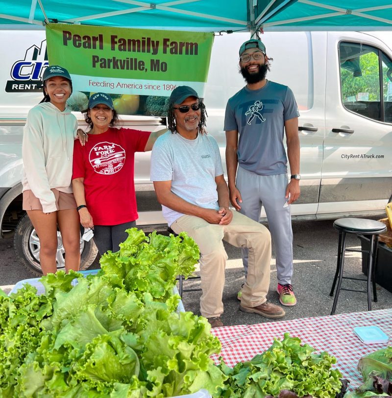 Pearl-Family-Farm-market